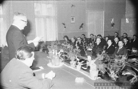 THM-BJ-02716 - Tolna megyei országgyűlési képviselők Szekszárdon az 1960-as években 