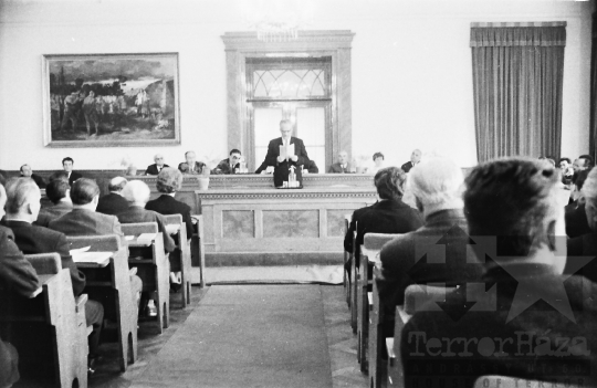 THM-BJ-02717 - Tolna megyei országgyűlési képviselők Szekszárdon az 1960-as években 