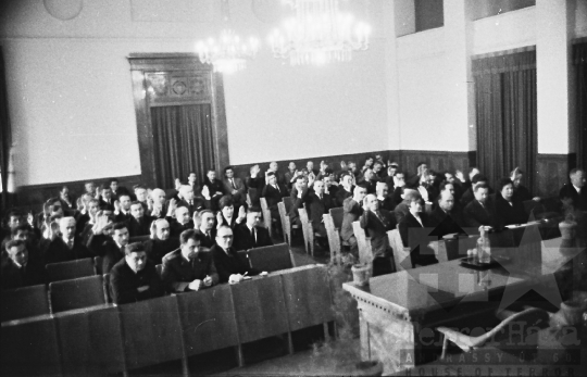 THM-BJ-02719 - Tolna megyei országgyűlési képviselők Szekszárdon az 1960-as években 