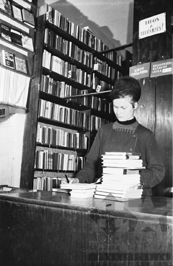 THM-BJ-02988 - Paksi könyvtár az 1960-as években