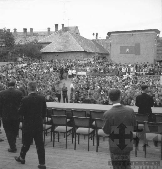 THM-BJ-03328 - Vietnam melletti szolidaritási nagygyűlés az 1960-as években 