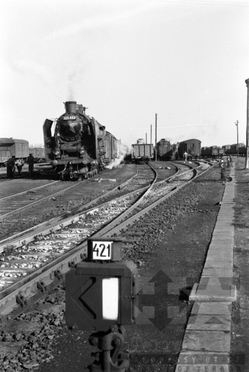 THM-BJ-03568 - Szekszárdi pályaudvar az 1970-es években