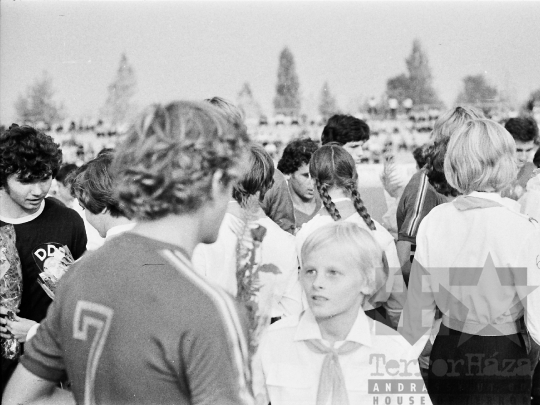 THM-BJ-03779 - Magyarország-Német Demokratikus Köztársaság ifjúsági futballmérkőzés Szekszárdon az 1970-es években 