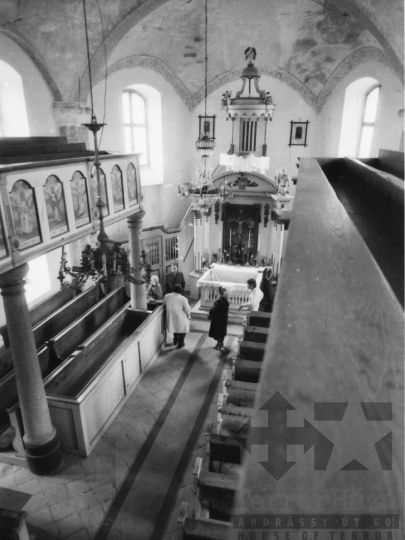 THM-BJ-03995 - Keszőhidegkúti evangélikus templom az 1980-as években