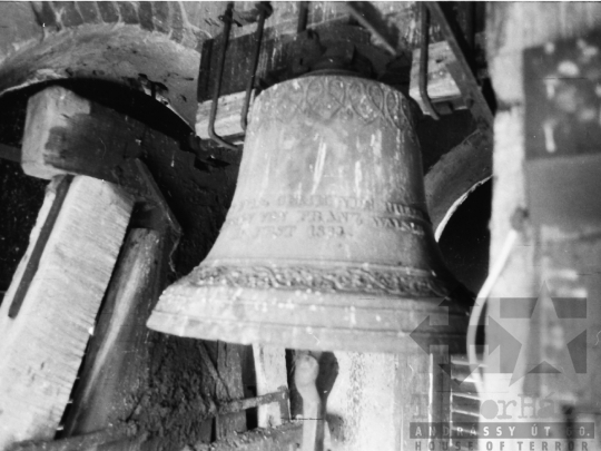 THM-BJ-03997 - Keszőhidegkúti evangélikus templom az 1980-as években