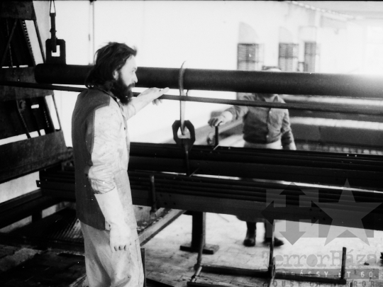 THM-BJ-04036 - Szekszárdi Mezőgazdasági Gépjavító Vállalat az 1980-as években 