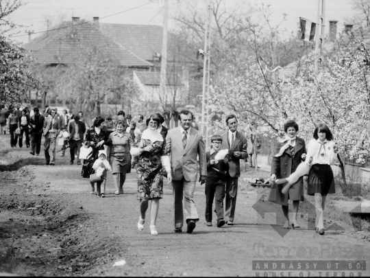 THM-BJ-04133 - Sió menti fiatalok találkozója Simontornyán az 1980-as években 