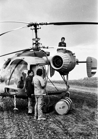 THM-BJ-04271 - Helikopteres permetezés az 1980-as években 