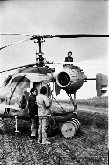 THM-BJ-04272 - Helikopteres permetezés az 1980-as években 