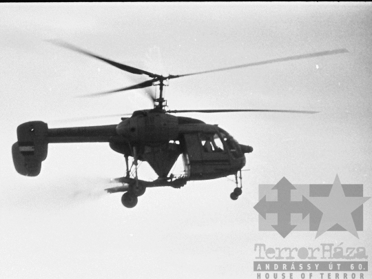 THM-BJ-04280 - Helikopteres permetezés az 1980-as években 