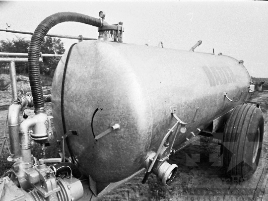 THM-BJ-04281 - Hígtrágyázási bemutató az 1980-as években 