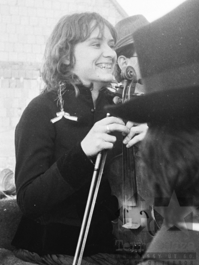 THM-BJ-04606 - Kardos Györgyi néptáncos esküvője Szekszárdon az 1980-as években