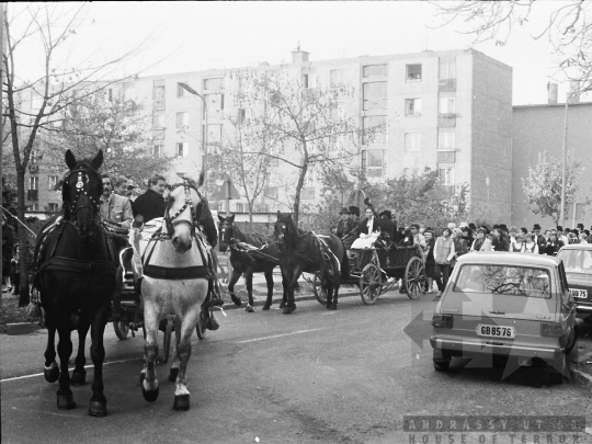THM-BJ-04621 - Kardos Györgyi néptáncos esküvője Szekszárdon az 1980-as években
