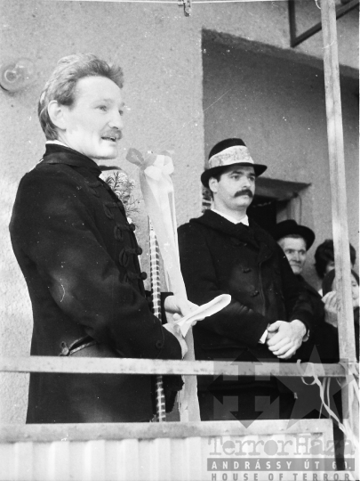 THM-BJ-04630 - Kardos Györgyi néptáncos esküvője Szekszárdon az 1980-as években