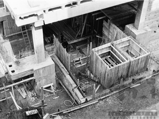 THM-BJ-05030 - Társadalmi munka a Paksi Atomerőmű építésén az 1970-es években 