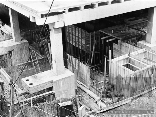 THM-BJ-05031 - Társadalmi munka a Paksi Atomerőmű építésén az 1970-es években 