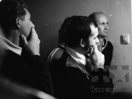 THM-BJ-05090 - Lakógyűlés egy szekszárdi társasházban az 1970-es években