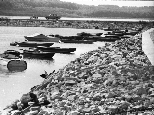 THM-BJ-05299 - Paksi városkép az 1970-es években