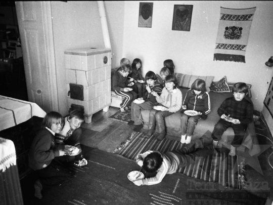 THM-BJ-05657 - Mórágyi életkép az 1980-as évekből 