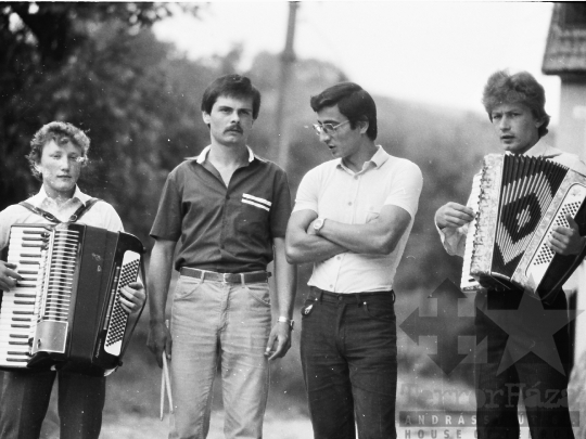 THM-BJ-05690 - Mórágyi zenekar az 1980-as években
