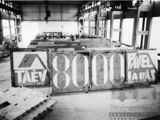 THM-BJ-05731 - Tolna megyei Állami Építőipari Vállalat az 1980-as években 