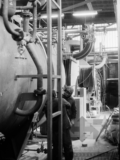 THM-BJ-06102 - Új fűtőmű nyári karbantartása Szekszárdon az 1970-es években 