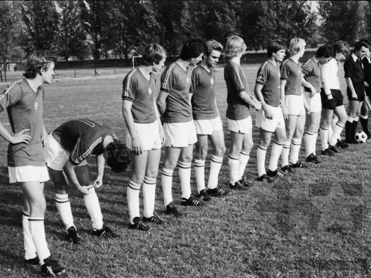 THM-BJ-06122 - Magyarország-Német Demokratikus Köztársaság futballmérkőzése Bonyhádon az 1970-es években