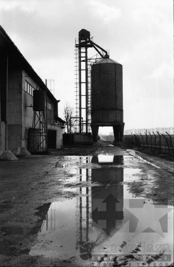 THM-BJ-06179 - Dalmandi Állami Gazdaság telepe az 1970-es években