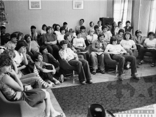 THM-BJ-06202 - Szekszárd-palánki mezőgazdasági technikum az 1970-es években 