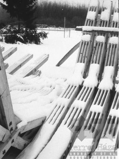 THM-BJ-06277 - Sertéstelep építése Németkér-Hardon az 1980-as években 