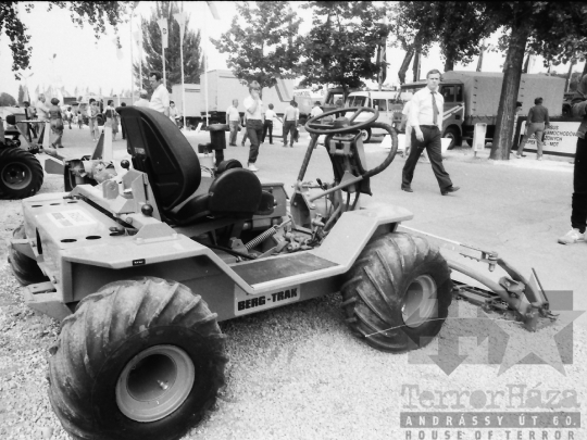 THM-BJ-06402 - Mezőgazdasági kiállítás Budapesti Nemzetközi Vásár területén az 1980-as években