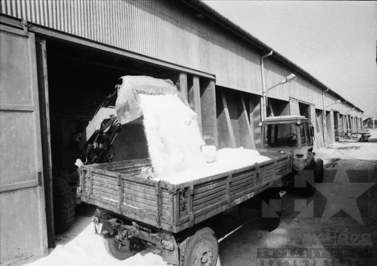 THM-BJ-06432 - Mözsi Agrokémiai Társulás az 1980-as években