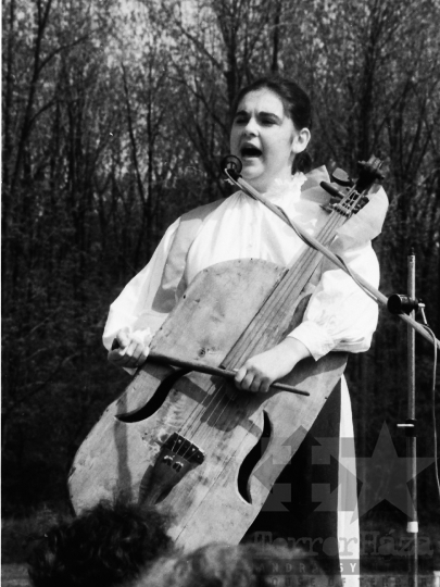 THM-BJ-06528 - Bonyhádi majális az 1980-as években 