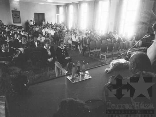 THM-BJ-06754 - Szekszárdi Állami Gazdaság vállalati értekezlete 1980-as években 