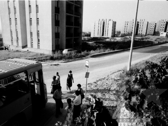 THM-BJ-07043 - Helyi buszjárat a szekszárdi Zöldkert utcában az 1980-as években