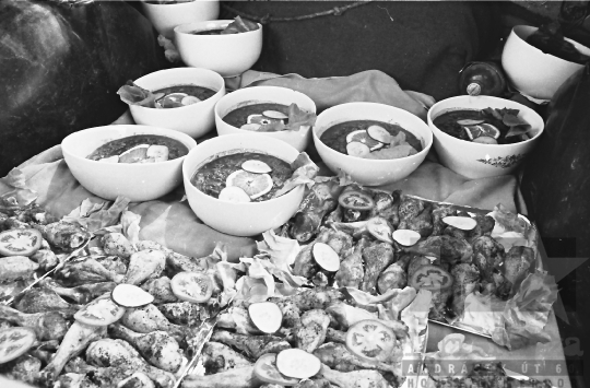 THM-BJ-07052 - Búzabemutató Szekszárdon az 1980-as években 