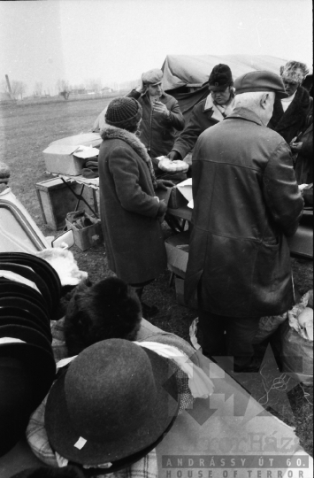 THM-BJ-07177 - Nagyvásár Szekszárdon az 1970-es években