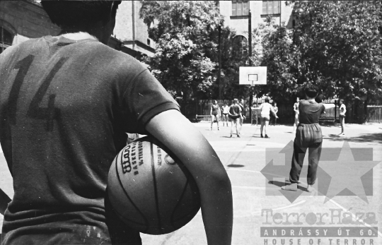 THM-BJ-07408 - Szekszárdi Garay János Gimnázium edzőtábora az 1960-as években