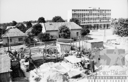 THM-BJ-07451 - Tamási utcakép az 1960-as években