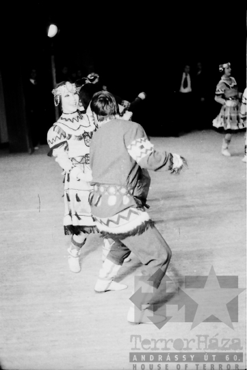 THM-BJ-07619 - Csukcs együttes a szekszárdi művelődési házban az 1970-es években