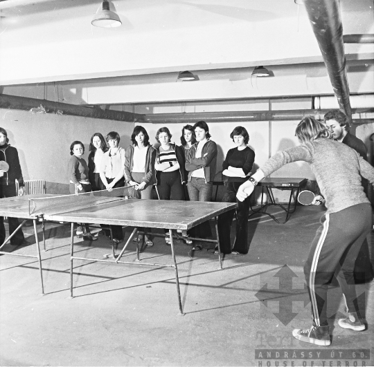 THM-BJ-07644 - Szekszárdi szakiskola kollégiuma az 1970-es években