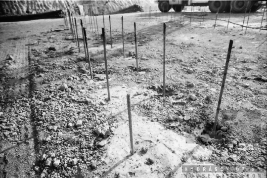 THM-BJ-07781 - Építkezés Szekszárdon az 1980-as években 