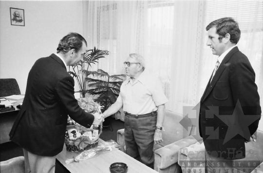 THM-BJ-07814 - Péter Szigfrid Tolna megyei első titkár Szekszárdon az 1980-as években 