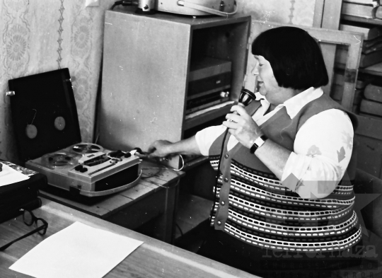 THM-BJ-07883 - Hangos beszélő Mórágyon az 1980-as években 
