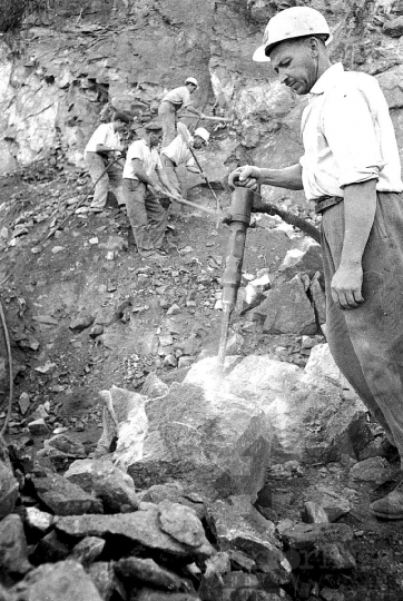THM-BJ-08039 - Mórágyi kőbánya az 1960-as években