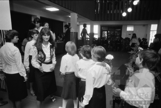 THM-BJ-08667 - Diplomaosztó a szekszárdi Illyés Gyula Pedagógiai Főiskolán az 1980-as években