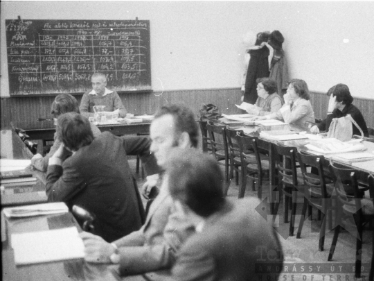 THM-BJ-08685 - Marxista esti egyetem hallgatói Szekszárdon az 1980-as években