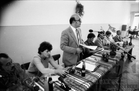 THM-BJ-08866 - Pedagógusok értekezlete Szekszárdon az 1980-as években