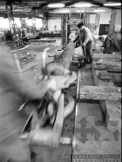 THM-BJ-08910 - Pörbölyi fűrészüzem az 1980-as években