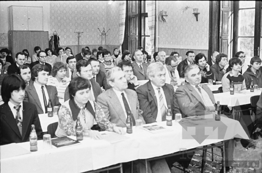 THM-BJ-08986 - Könyvnapi rendezvény Lengyelben az 1980-as években
